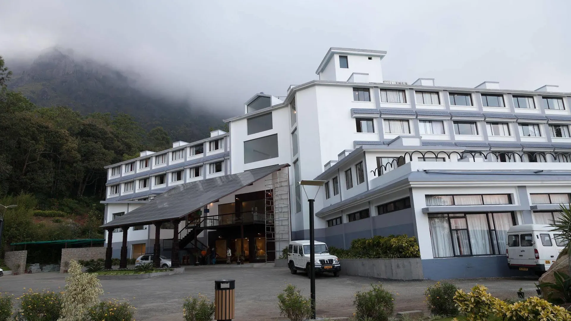 Hotel Munnar - Terrace Greens, A Sterling Holidays Resort